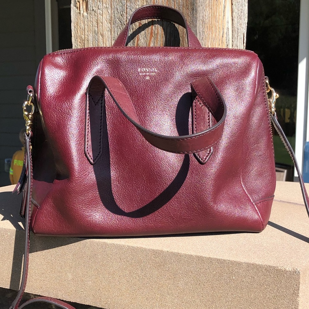 Fossil Hand bag.